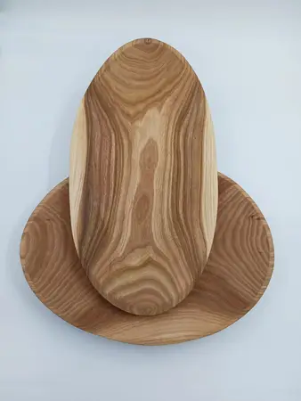 Тарелка деревяная 40*40см